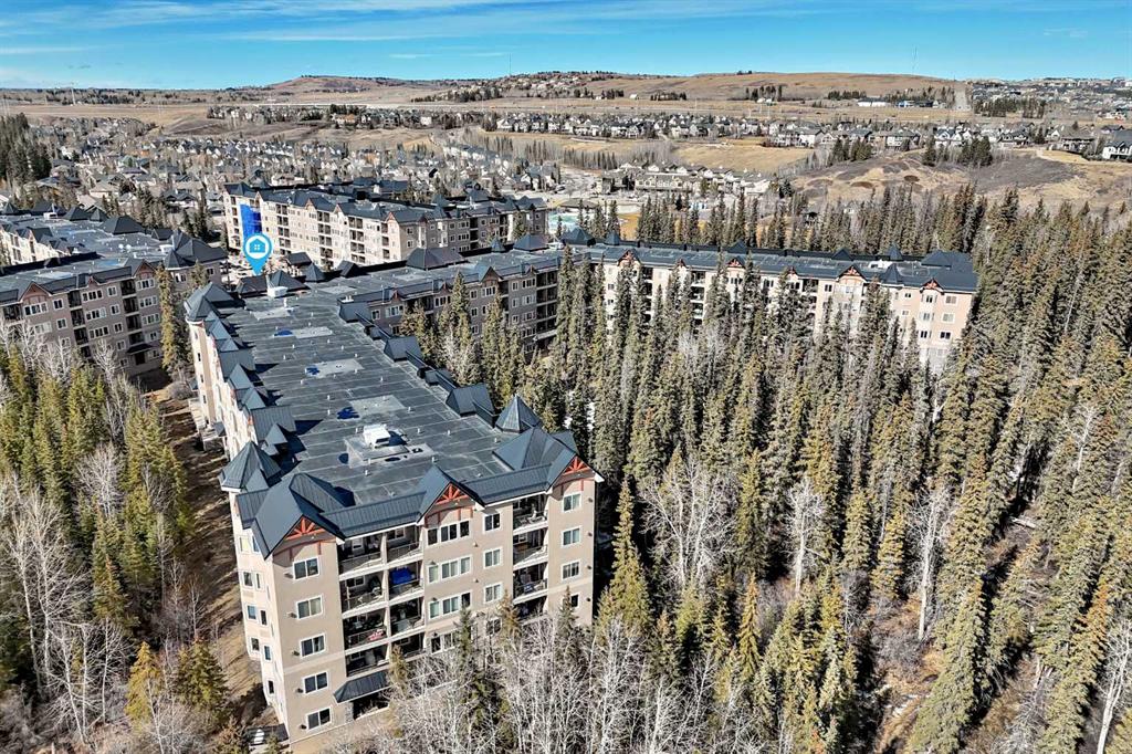 203-20 Discovery Ridge Close SW