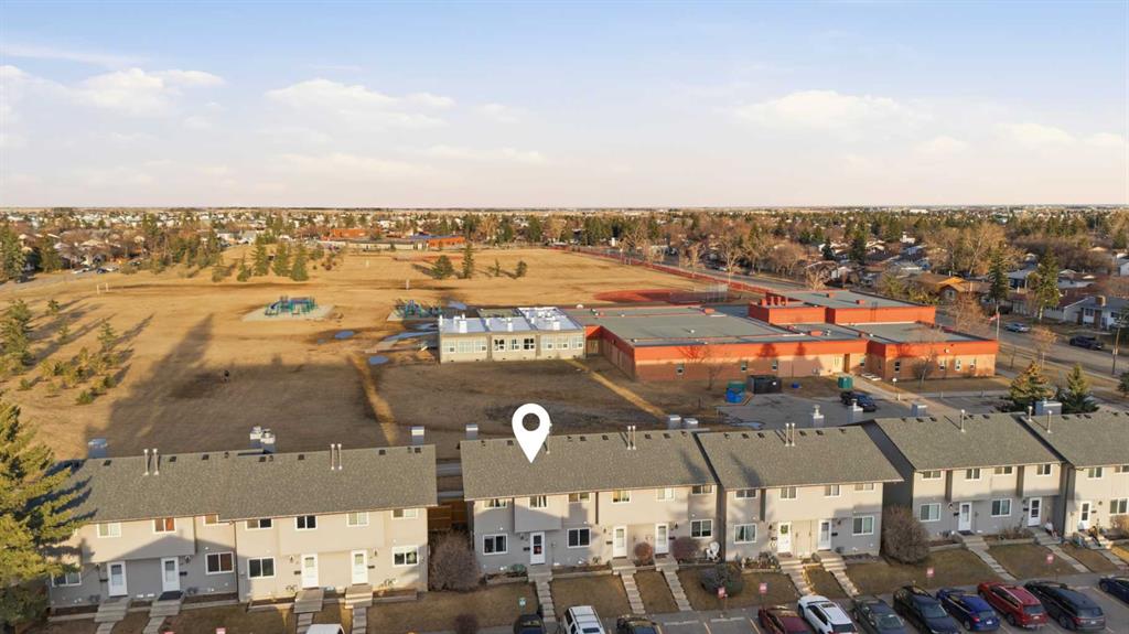 6020 temple Drive NE