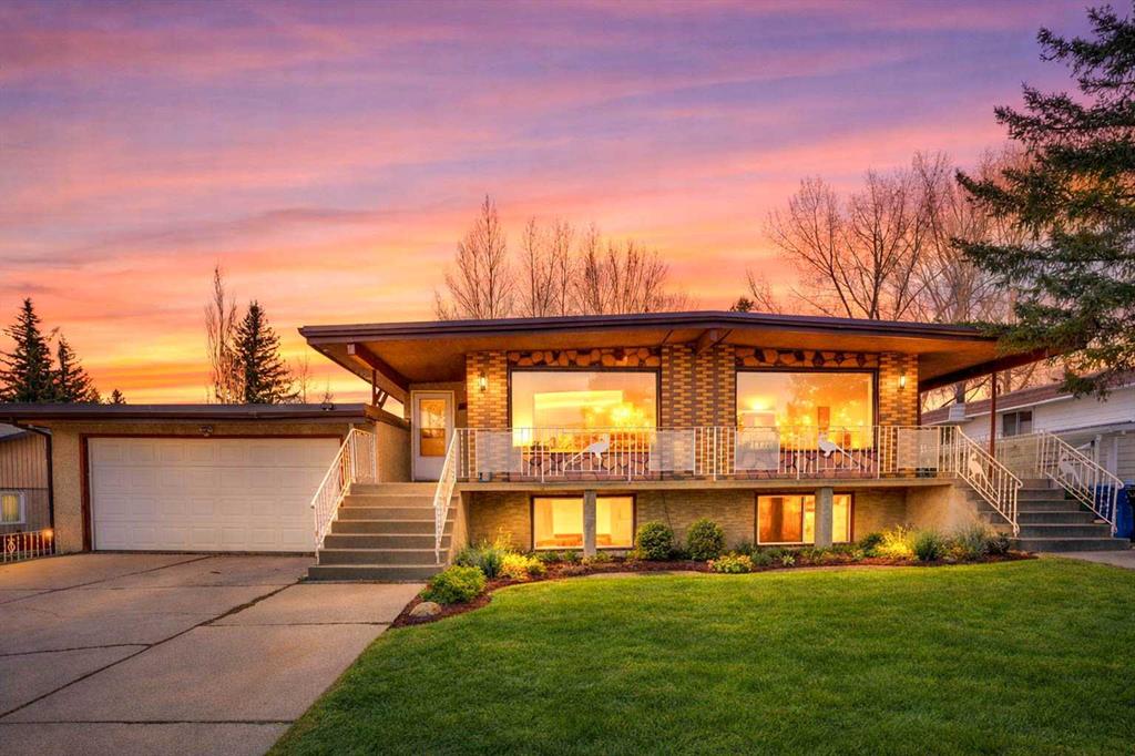 5222-5224 32 Avenue NW, Varsity