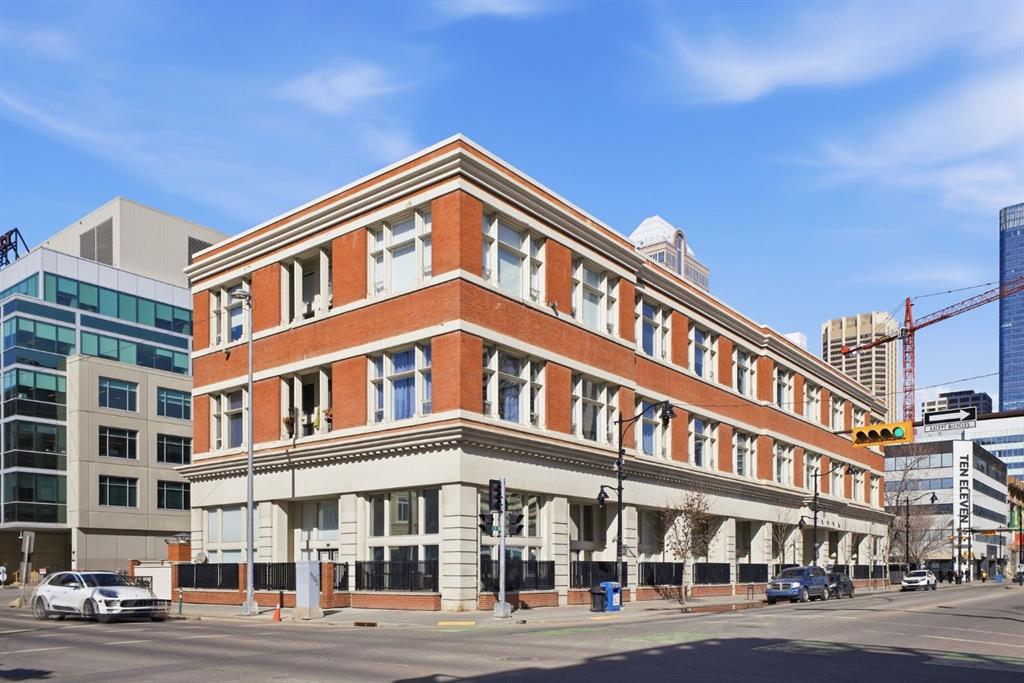 301-1117 1 Street SW