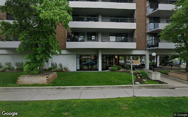 Hampton Court, 9E-133 25 Avenue SW