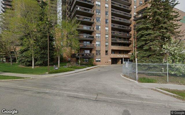 Nine Eight Hundred, 1506-9800 Horton Road SW