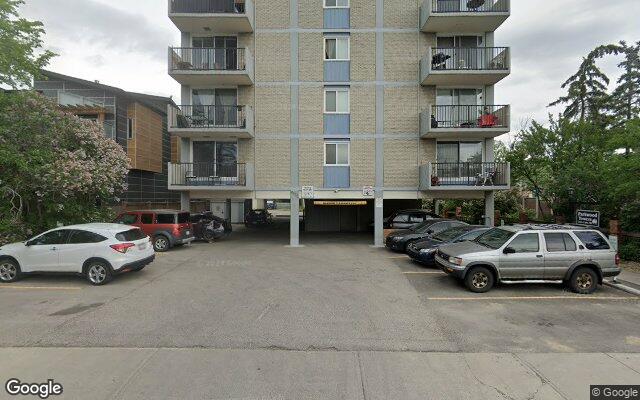 Parkwood Towers, 201-2512 1 Avenue NW