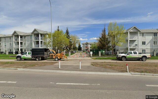 Valleyview Park Place, 202-5202 Valleyview Park SE